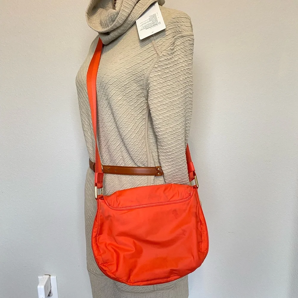 Tory Burch tory burch